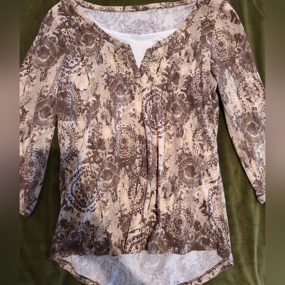 Top - Picture 1 of 3